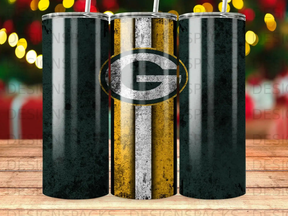 Green Bay Packers logo on a distressed gold and green tumbler.