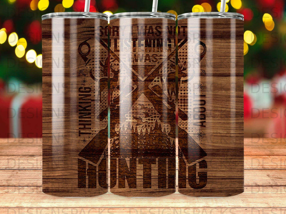 Two crossed rifles above the word "HUNTING" on a wooden background.