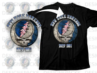 Load image into Gallery viewer, New York Yankees Grateful Dead Skull Graphic Shirt
