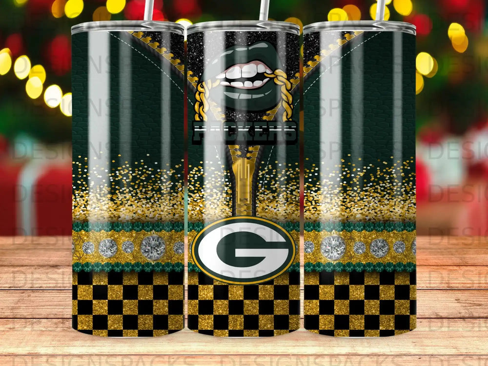 Green Bay Packers tumbler with glitter and checkered pattern.