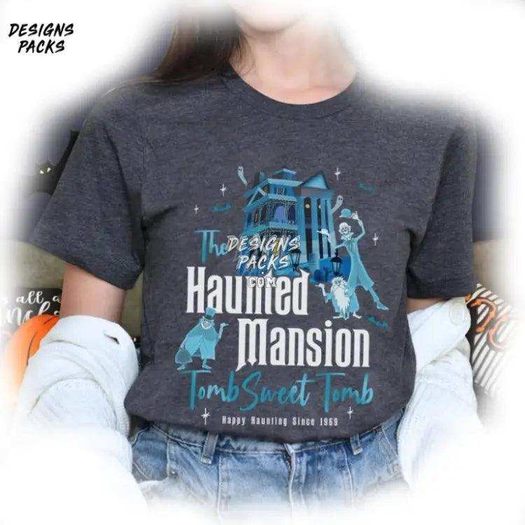 Hitchhiking Ghosts Haunted Mansion Cartoon World Halloween Png Design